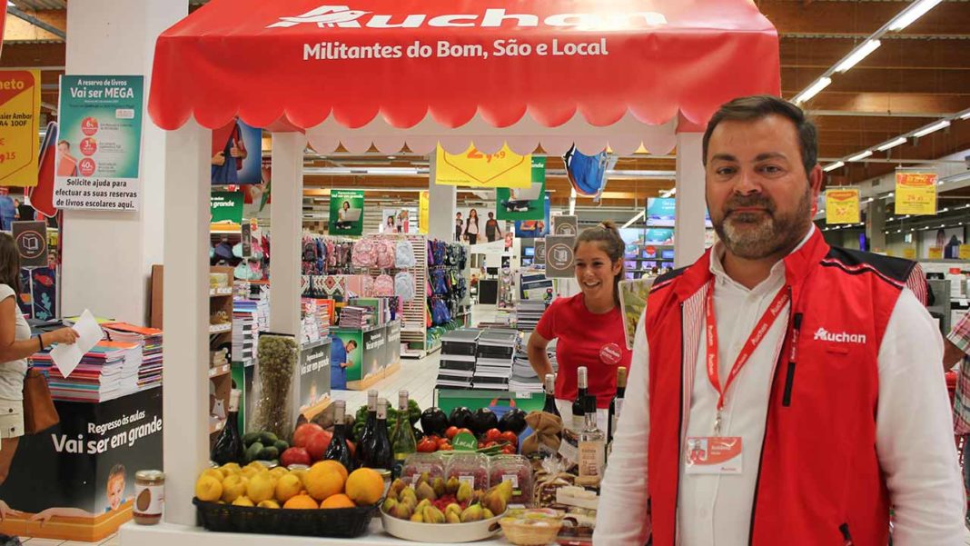 Quer um emprego rápido? Auchan está recrutando em massa